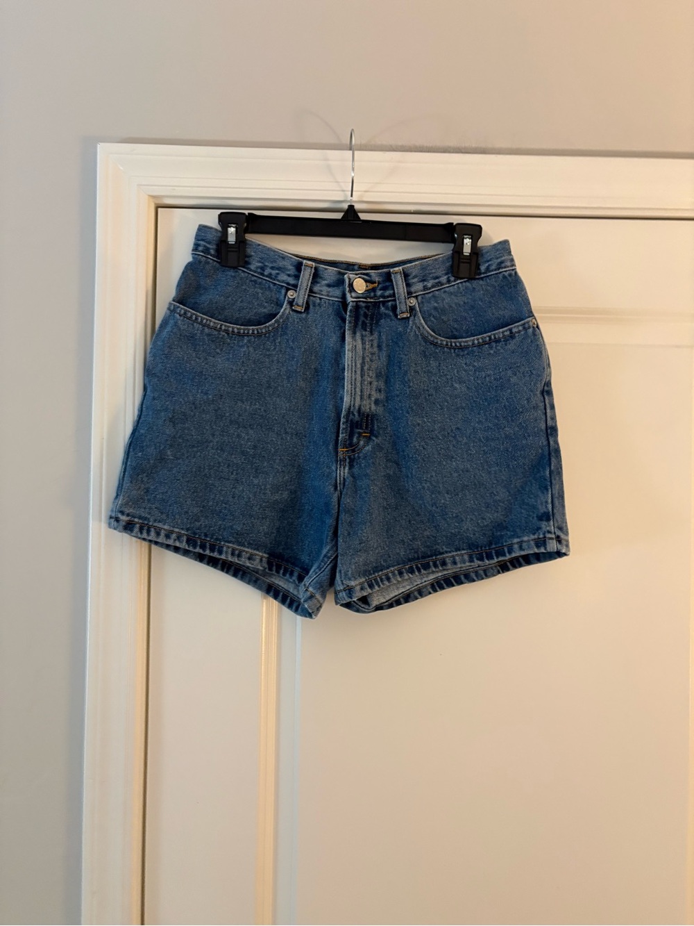 J. Crew Women’s Classic High-Rise Blue Denim Shorts - Picture 11 of 12